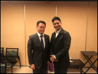 Exchange with Japanese prefectural representatives